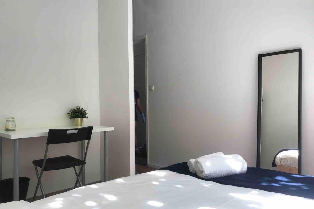 New Cozy Room With Private Bathroom Delft City P-Room 1 المظهر الخارجي الصورة